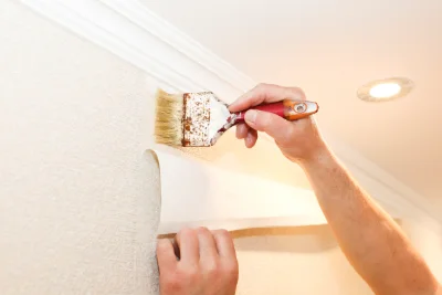 Pose de papier peint à Vathiménil — revêtements muraux et toiles de verre